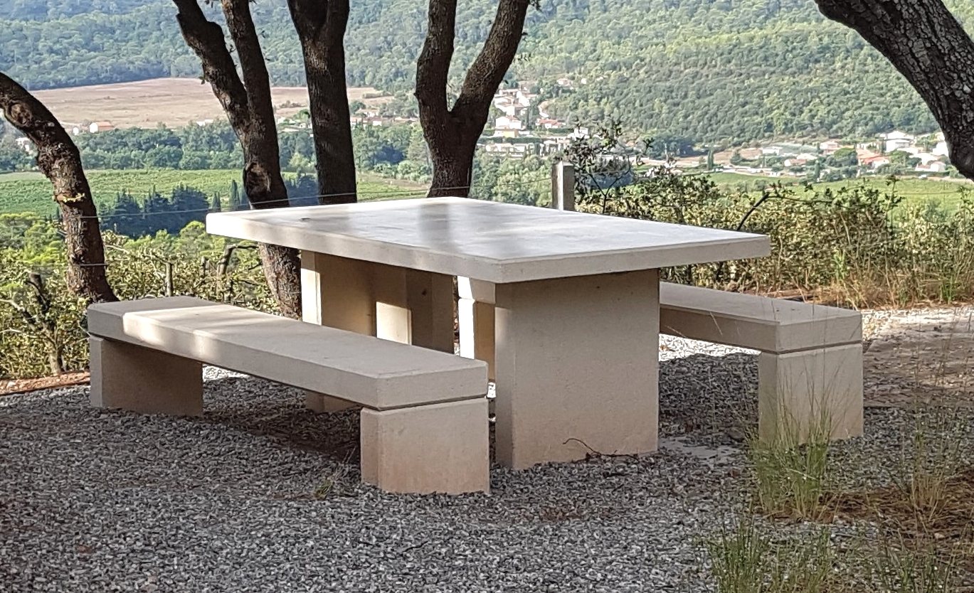 Table de pique-nique en béton