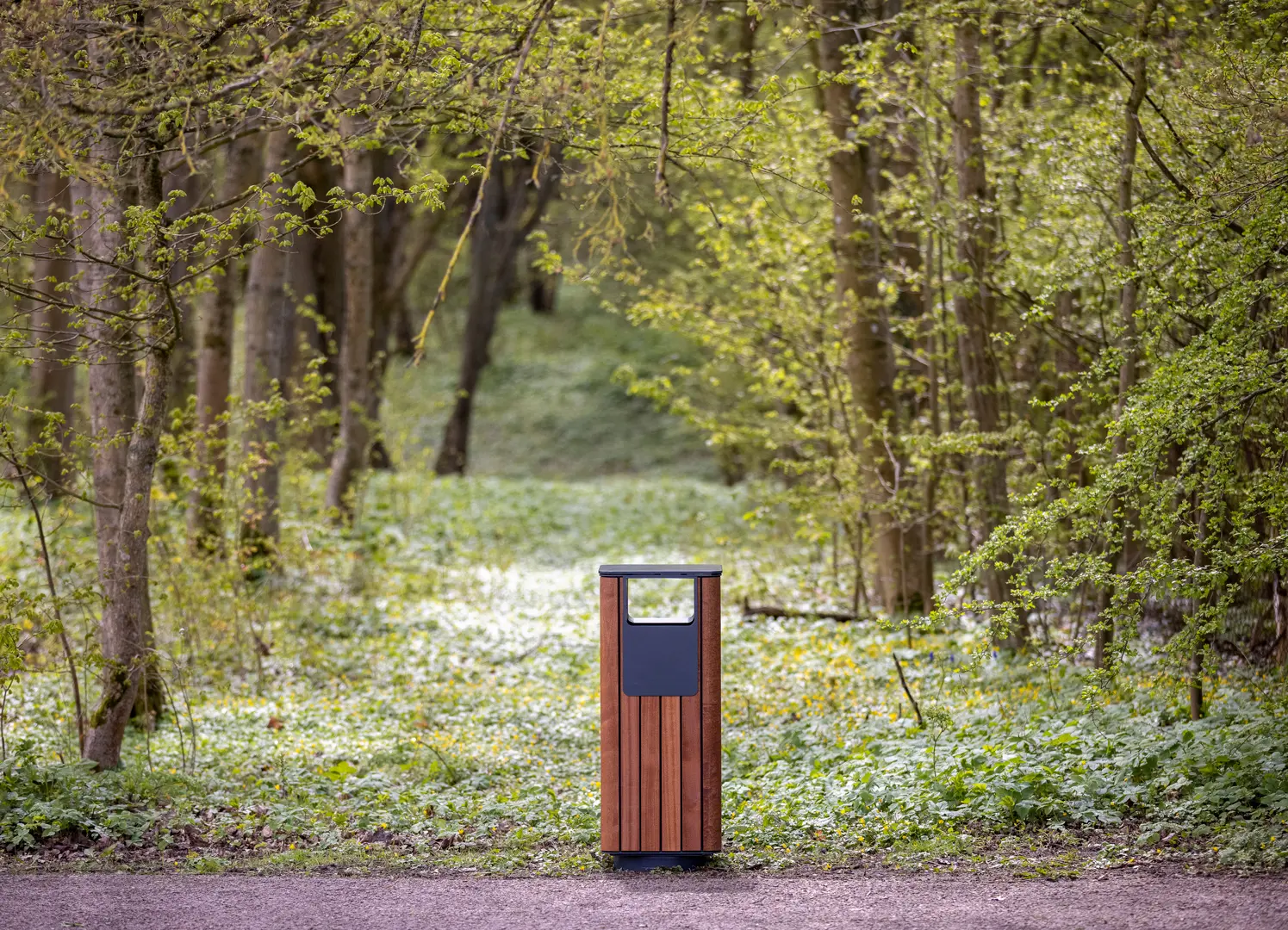 Poubelles pour sentiers