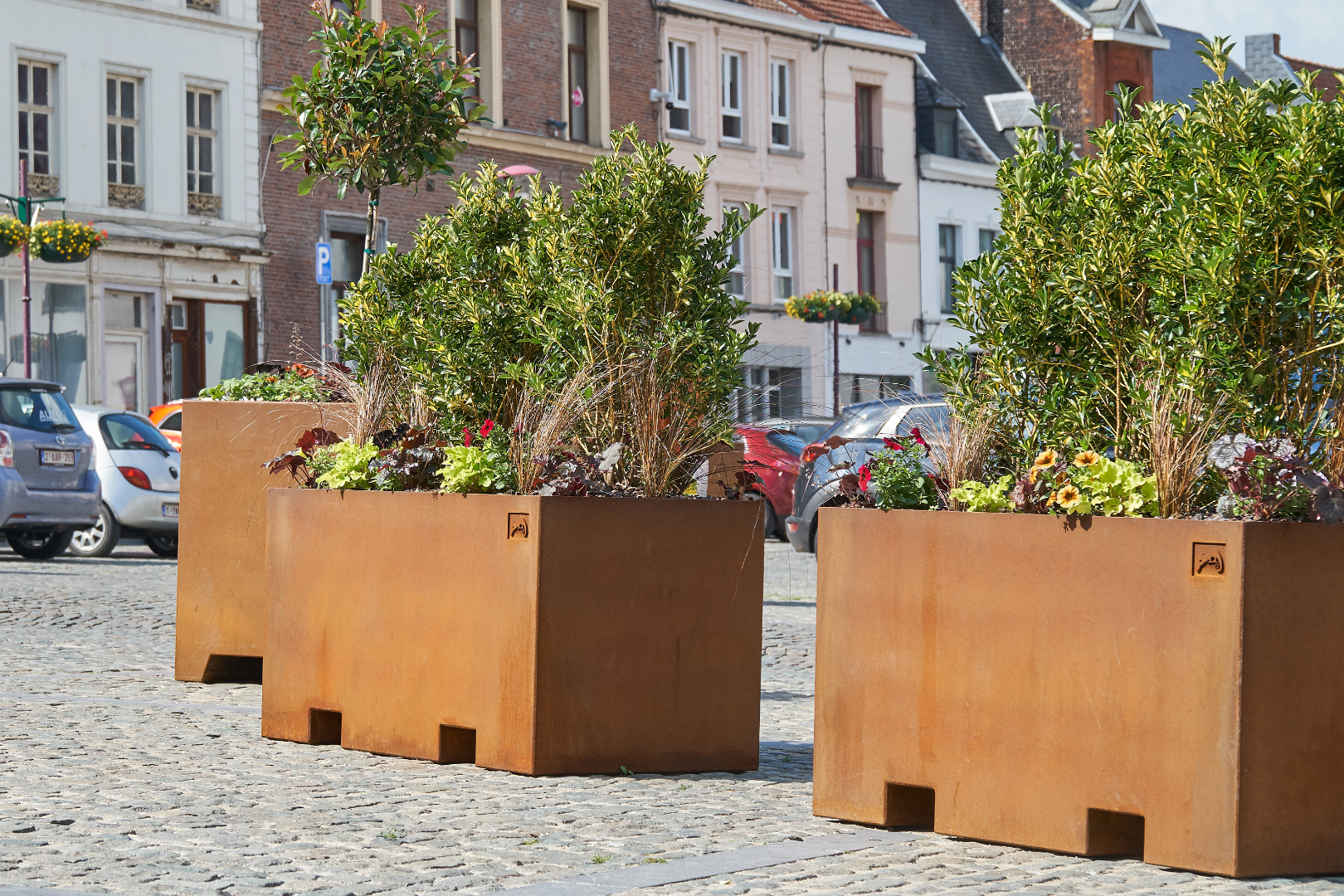 Jardinières anti-stationnement