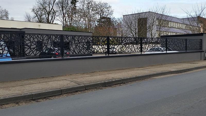 clôture urbaine