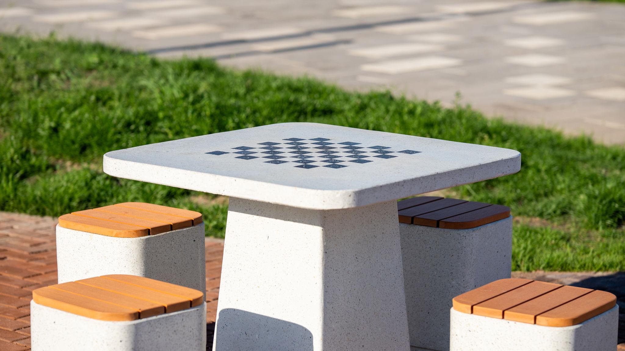 table jeux extérieur échecs dames