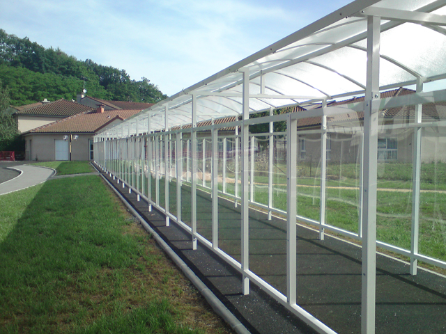 abris pluie passages couverts